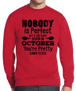 raudonas vyriškas džemperis su spauda Nobody is perfect